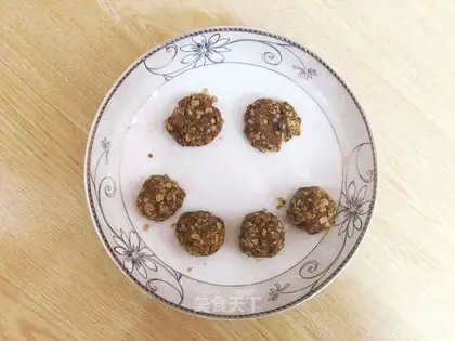 Red sugar oatmeal cookies