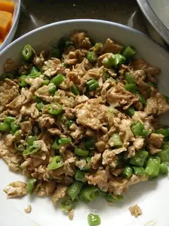 Eggs and peppers