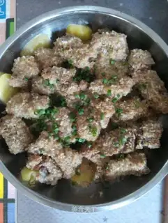 Potato powdered ribs