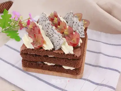 Chocolate naked cake
