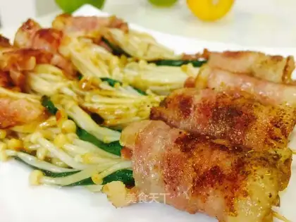 Bacon pin roll
