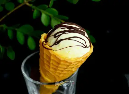 White chocolate ice cream