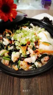 Shrimp hand noodles