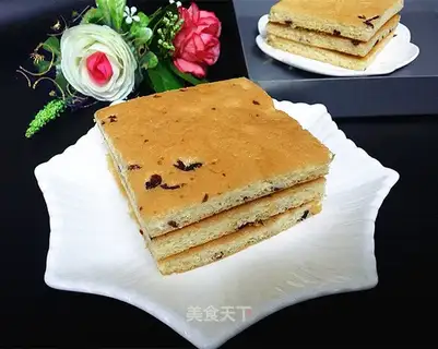 Cranberry meat cake