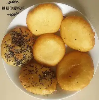 Henan's little baker