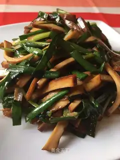 Scrambled beans
