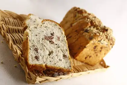 Red bean toast