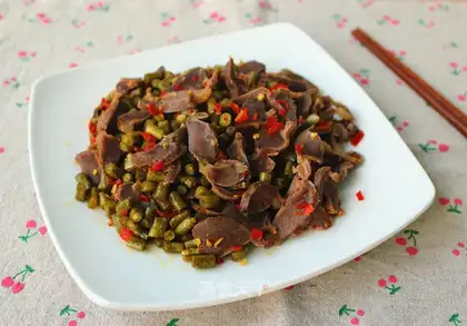 Sourbeans, fried chicken