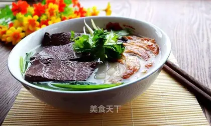 Duck blood fan soup