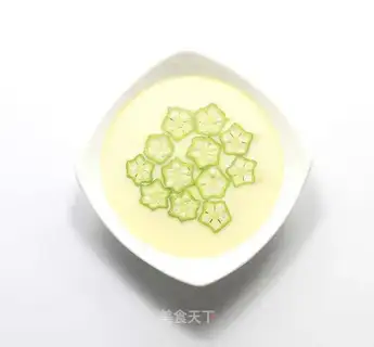 Autumn steamed eggs