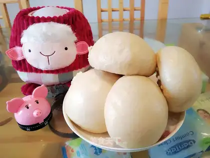 Milk buns