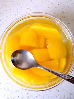 Peach can