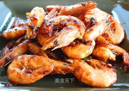 Shrimp with pepper salt sauce