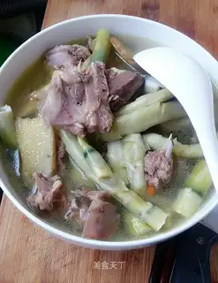 Dried duck soup