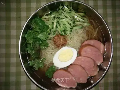 Cold noodles