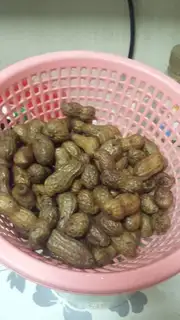 Cook peanuts