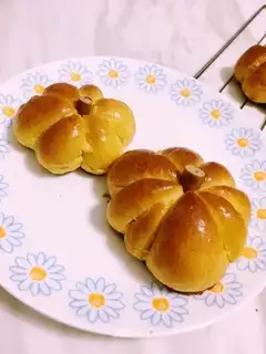 Pumpkin bread