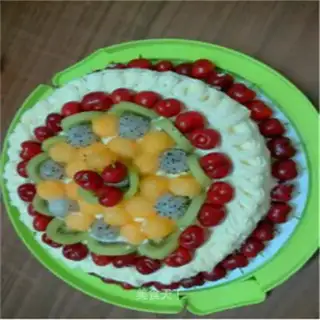 Ten inches of fruit twirling cake