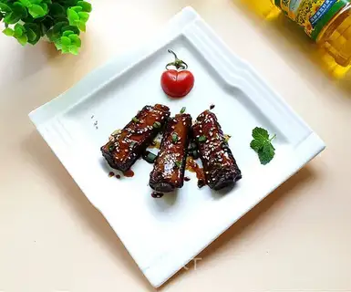 Sour sauerkraut ribs