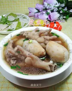 Chicken claw potato soup