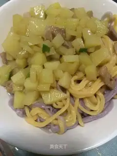 Chip carrot noodles