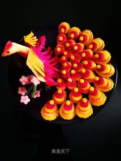 Peacock Opens a fruit platter