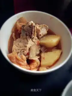 Korean pigbone soup