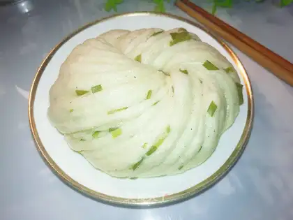 Onion rolls