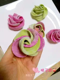 Rose rolls