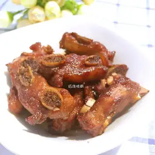 Red burn ribs