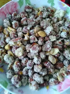 Frost peanuts