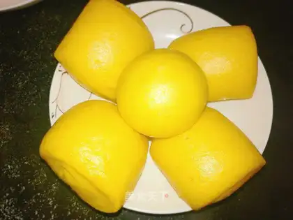 Pumpkin buns