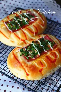 Onion bacon bread