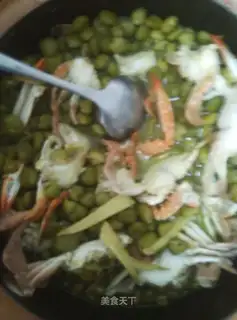 Mangrove fruit and seafood