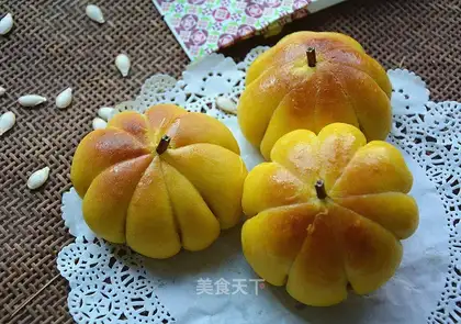 Pumpkin bread