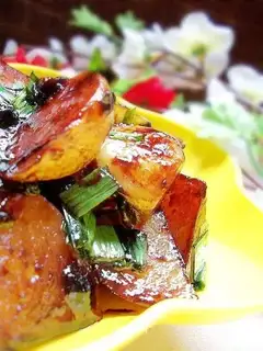 Sauce potatoes