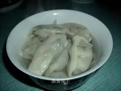 Leek and egg dumplings