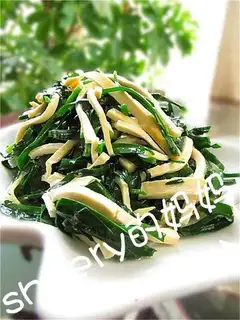 stir-fried shredded leeks