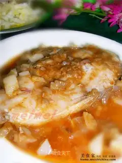 Steamed mackerel with sand tea sauce