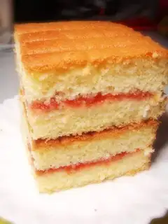 Hawthorn sandwich cake