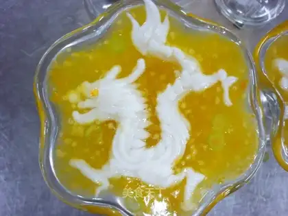 Little White Dragon with Minced Fish