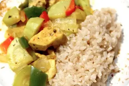 Vegetable chicken curry