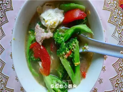 Broccoli lean soup