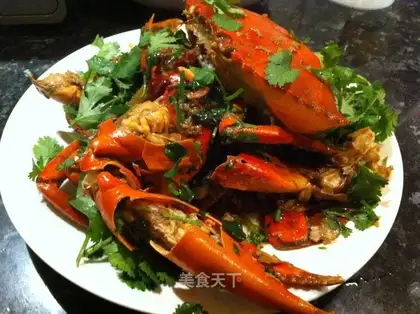 Home-cooked spicy crab
