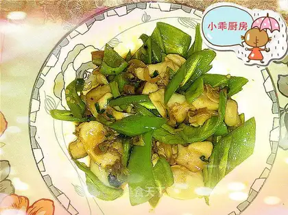stir-fried conch with chili peppers