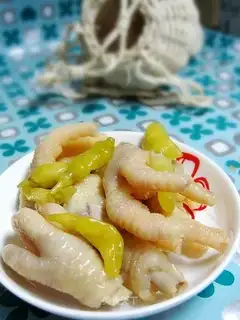 pickled chicken feet