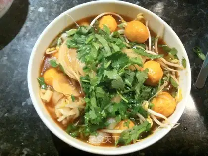 Vietnam fish ball rice noodle