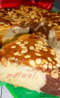 Cheese and melon butter cake