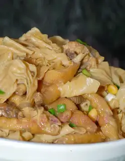 Roasted chicken feet with soybean and tofu bamboo