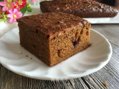 A red date McFin cake